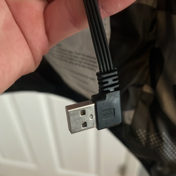 Heated vest. Size large - Picture 3 of 5